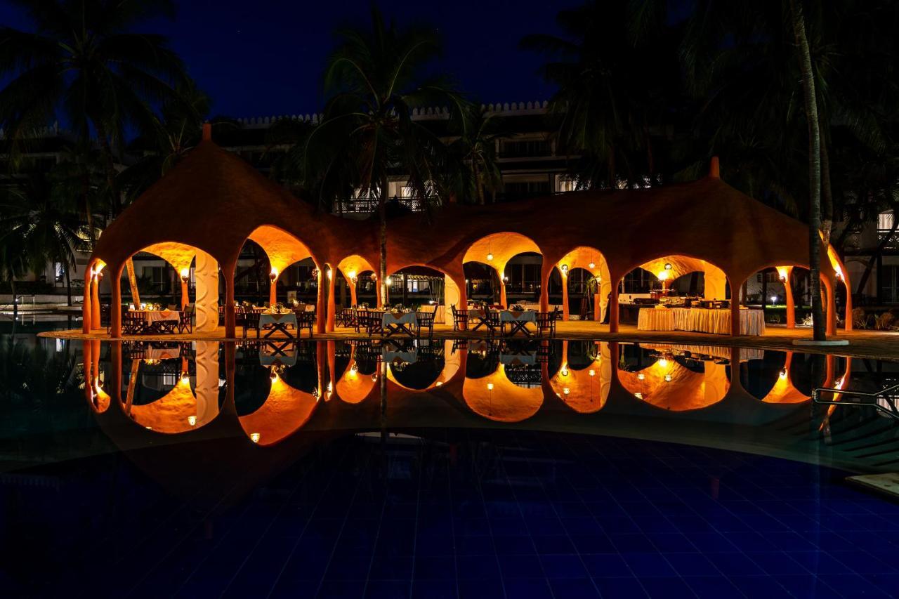 Southern Palms Beach Resort Diani Beach Esterno foto