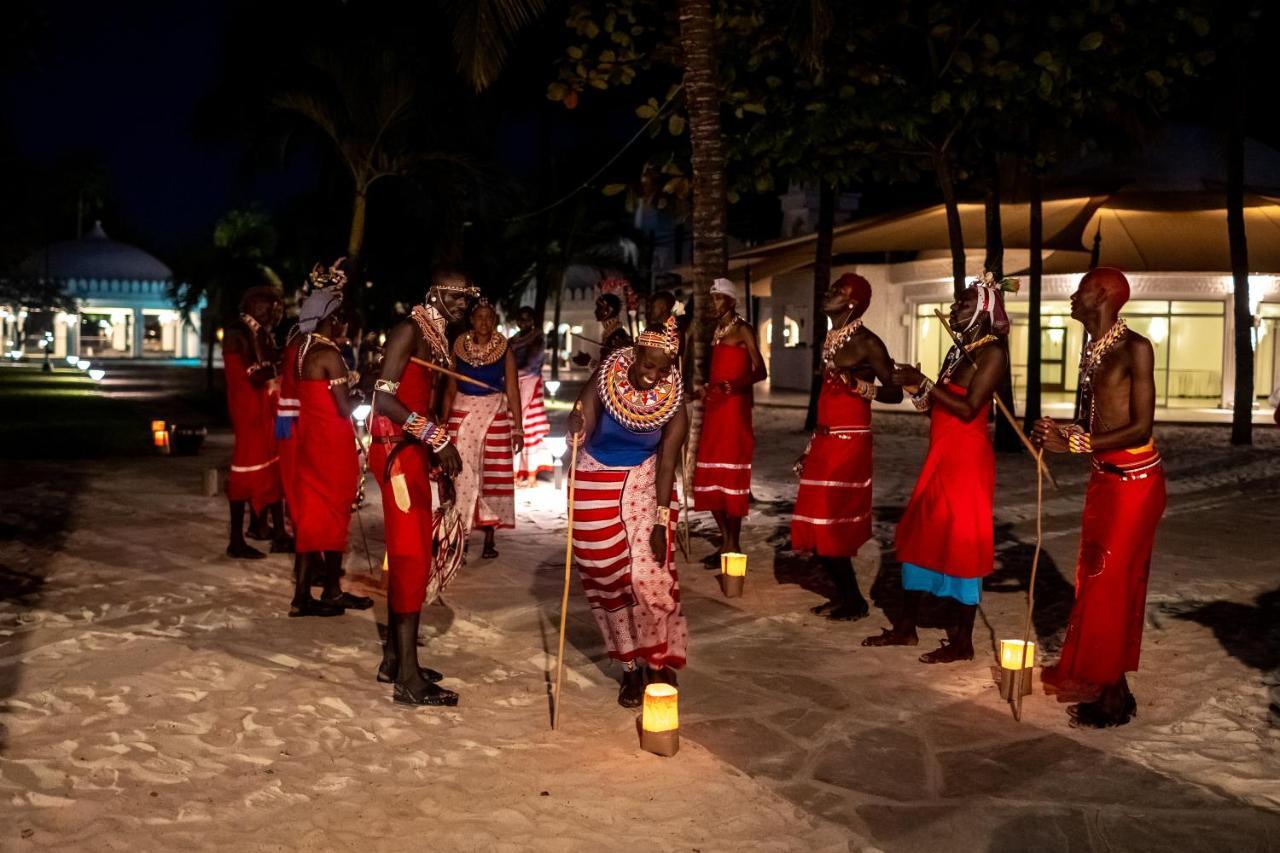 Southern Palms Beach Resort Diani Beach Esterno foto