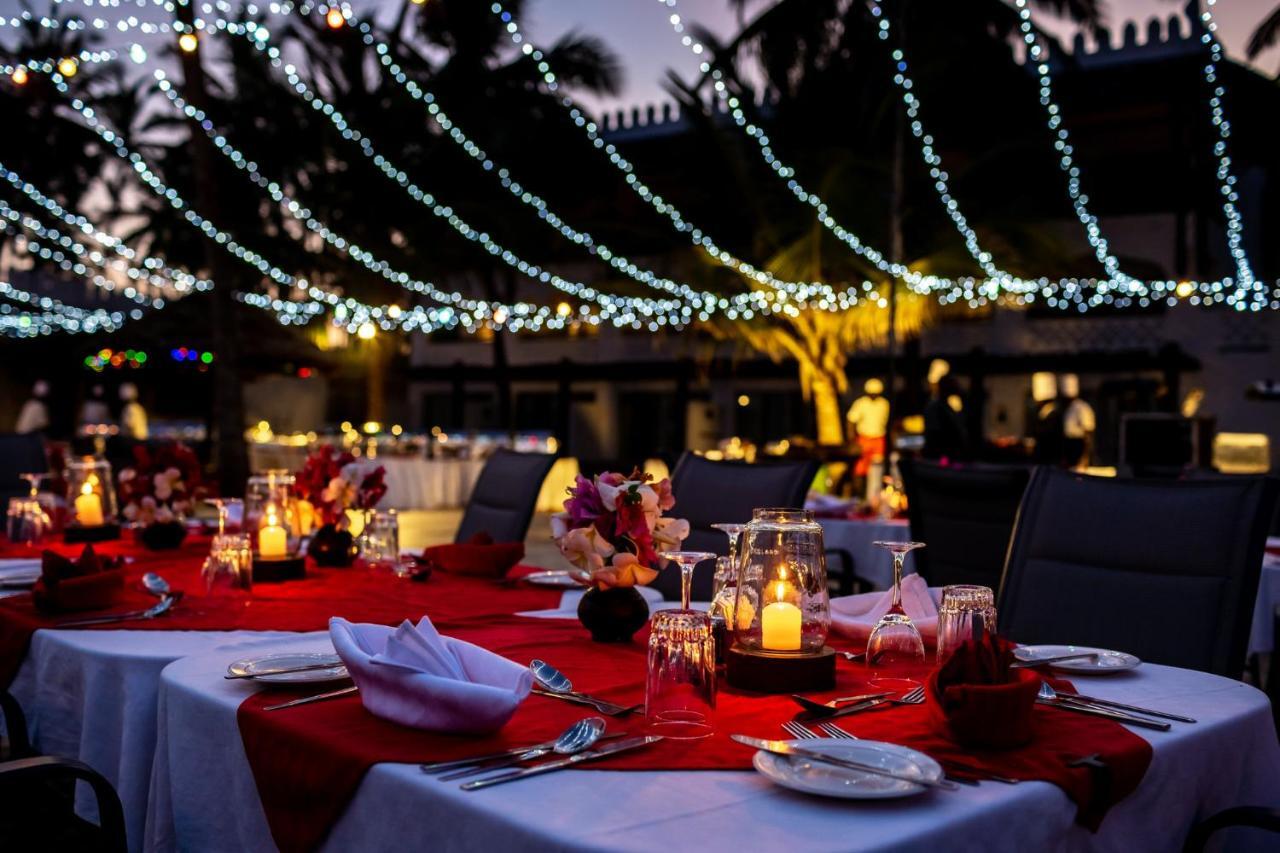 Southern Palms Beach Resort Diani Beach Esterno foto